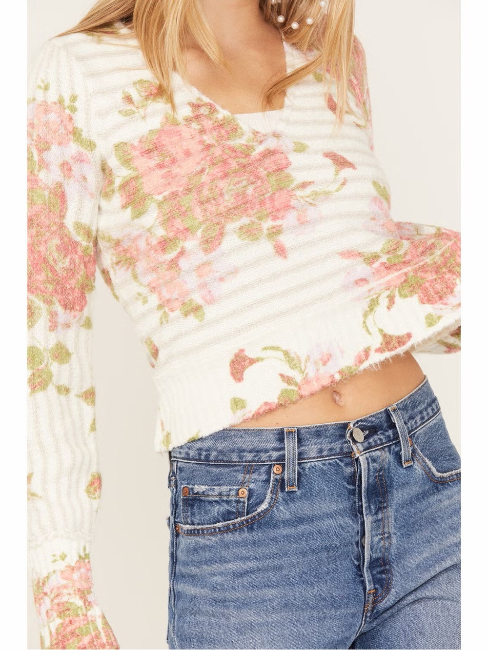 Free People | Bed of Roses Knit Cropped Sweater - White and Pink Floral